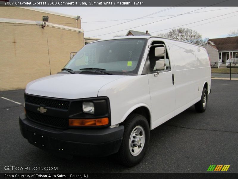 Front 3/4 View of 2007 Express 3500 Commercial Van