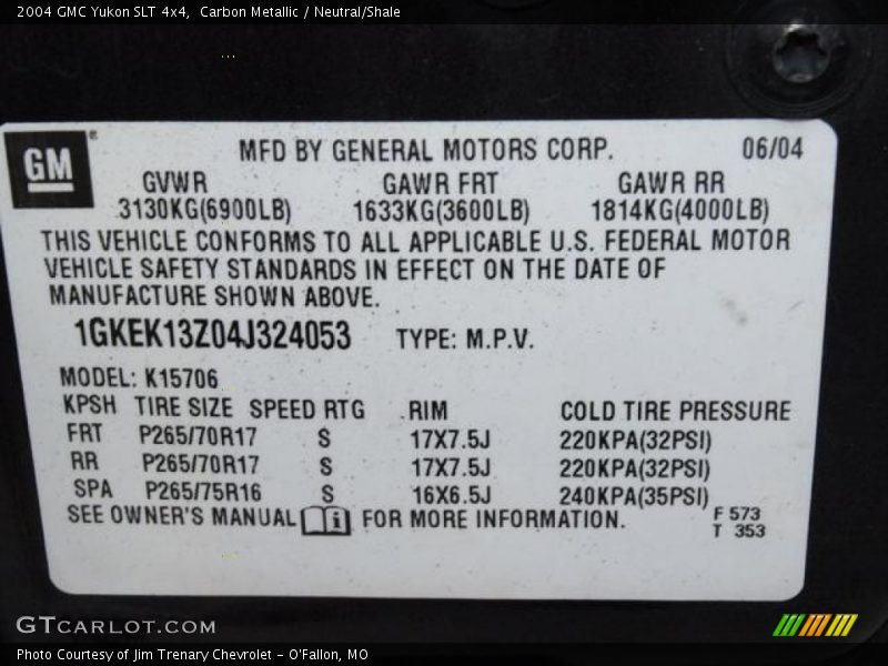 Carbon Metallic / Neutral/Shale 2004 GMC Yukon SLT 4x4