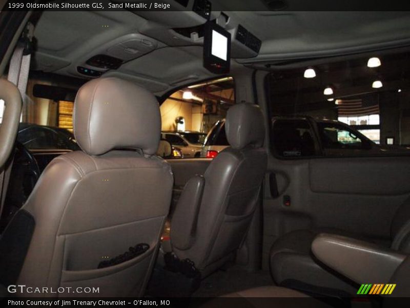 Sand Metallic / Beige 1999 Oldsmobile Silhouette GLS