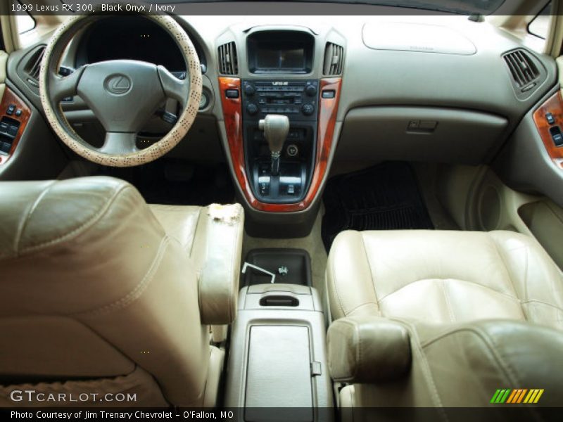 Black Onyx / Ivory 1999 Lexus RX 300