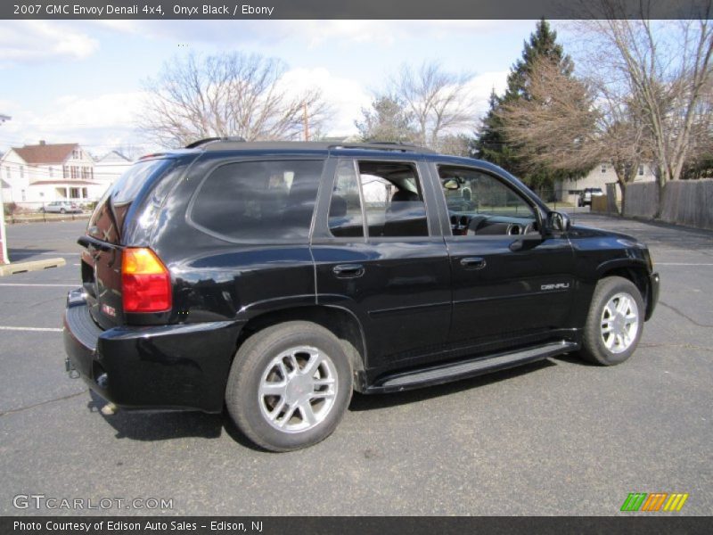 Onyx Black / Ebony 2007 GMC Envoy Denali 4x4