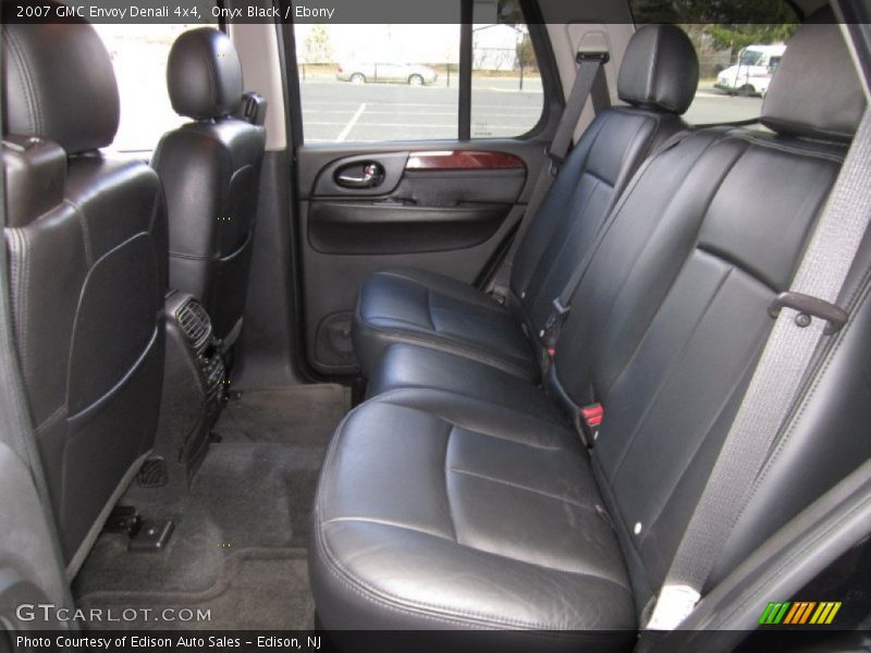 Onyx Black / Ebony 2007 GMC Envoy Denali 4x4
