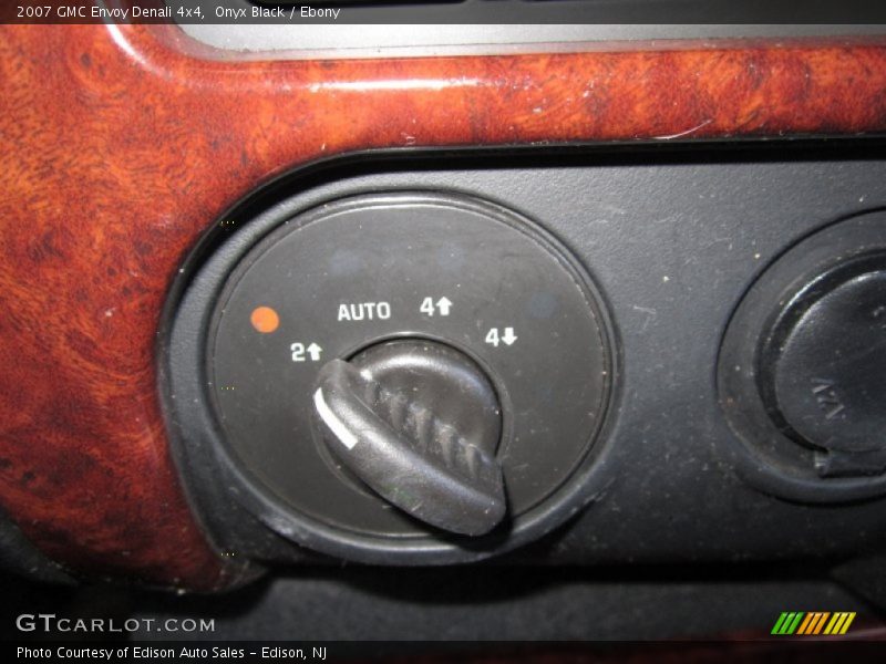 Onyx Black / Ebony 2007 GMC Envoy Denali 4x4