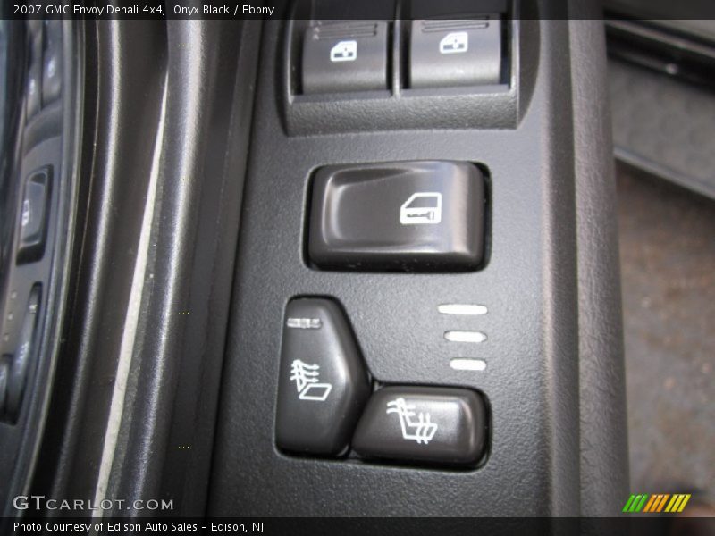 Onyx Black / Ebony 2007 GMC Envoy Denali 4x4