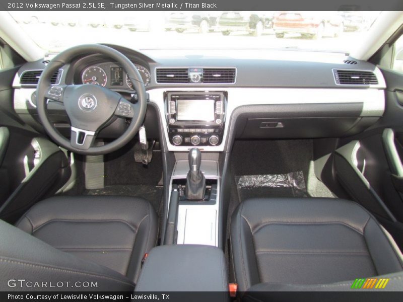 Tungsten Silver Metallic / Titan Black 2012 Volkswagen Passat 2.5L SE