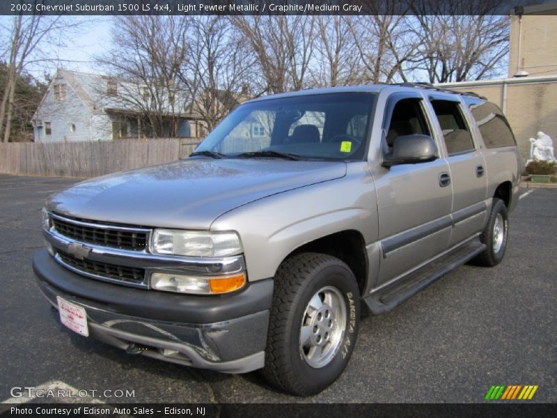 Light Pewter Metallic / Graphite/Medium Gray 2002 Chevrolet Suburban 1500 LS 4x4