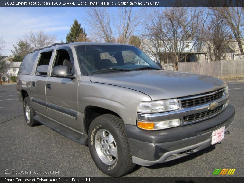 Light Pewter Metallic / Graphite/Medium Gray 2002 Chevrolet Suburban 1500 LS 4x4