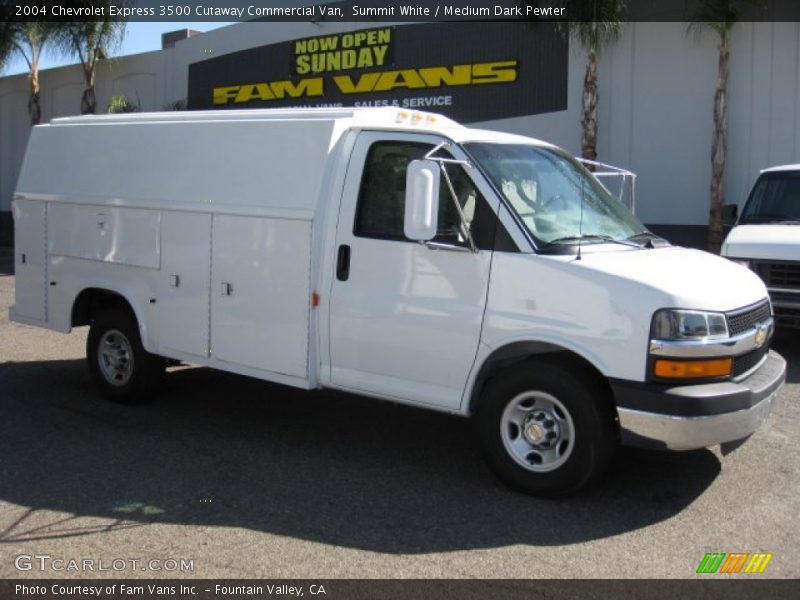 Summit White / Medium Dark Pewter 2004 Chevrolet Express 3500 Cutaway Commercial Van