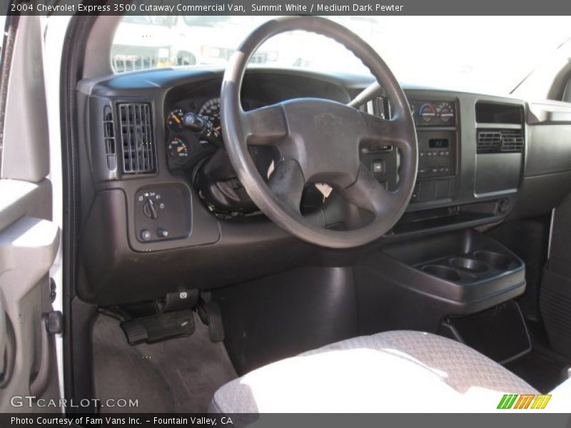 Summit White / Medium Dark Pewter 2004 Chevrolet Express 3500 Cutaway Commercial Van