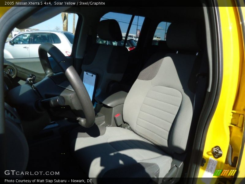 Solar Yellow / Steel/Graphite 2005 Nissan Xterra S 4x4