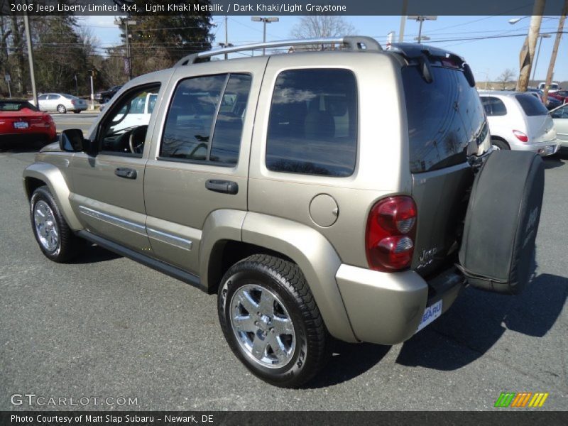 Light Khaki Metallic / Dark Khaki/Light Graystone 2006 Jeep Liberty Limited 4x4