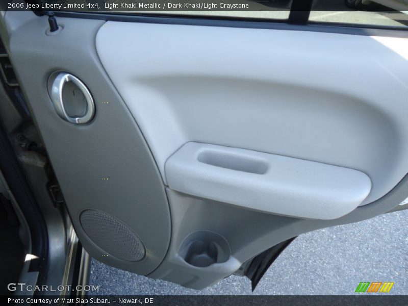 Light Khaki Metallic / Dark Khaki/Light Graystone 2006 Jeep Liberty Limited 4x4