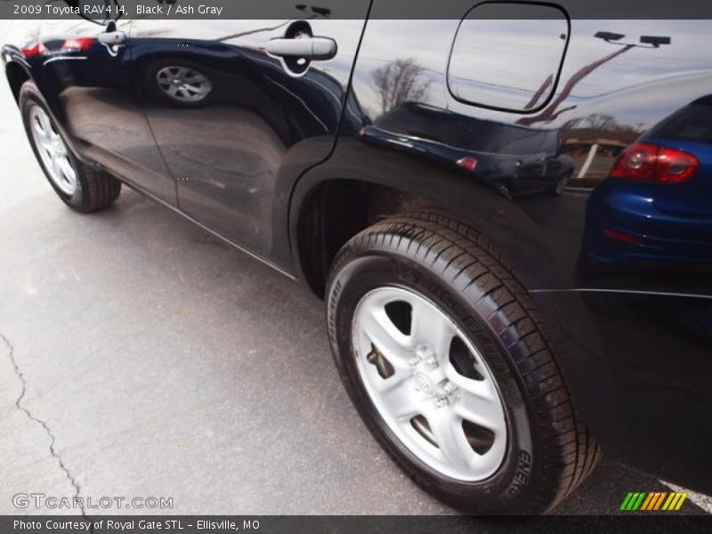 Black / Ash Gray 2009 Toyota RAV4 I4