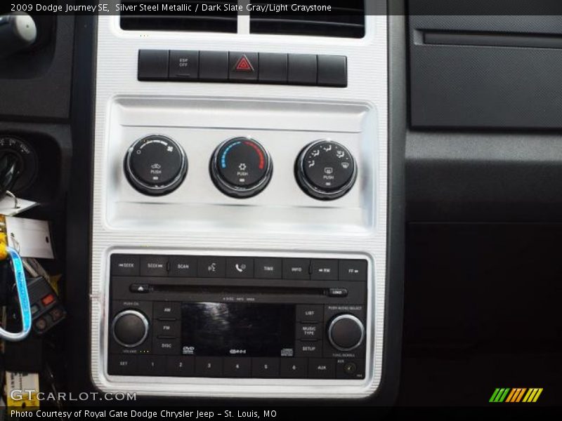 Silver Steel Metallic / Dark Slate Gray/Light Graystone 2009 Dodge Journey SE
