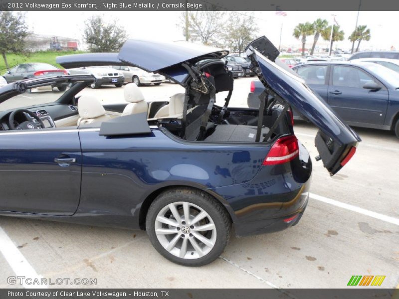 Night Blue Metallic / Cornsilk Beige 2012 Volkswagen Eos Komfort