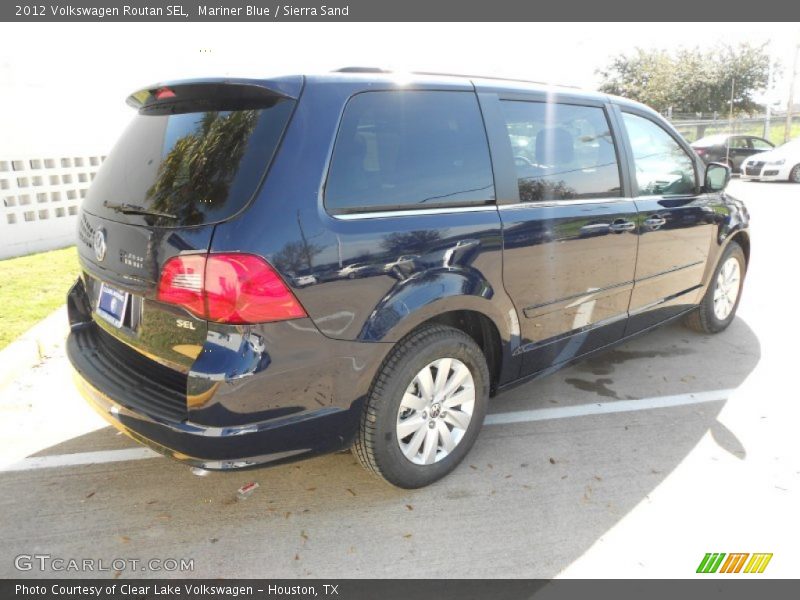 Mariner Blue / Sierra Sand 2012 Volkswagen Routan SEL