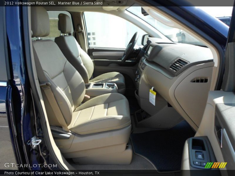 Mariner Blue / Sierra Sand 2012 Volkswagen Routan SEL