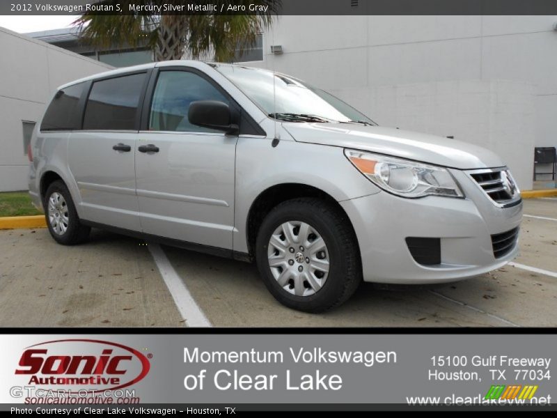 Mercury Silver Metallic / Aero Gray 2012 Volkswagen Routan S