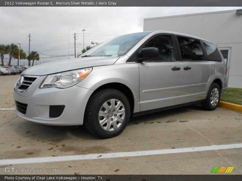 Mercury Silver Metallic / Aero Gray 2012 Volkswagen Routan S