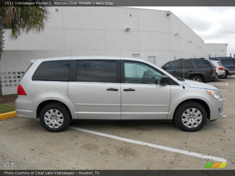 Mercury Silver Metallic / Aero Gray 2012 Volkswagen Routan S