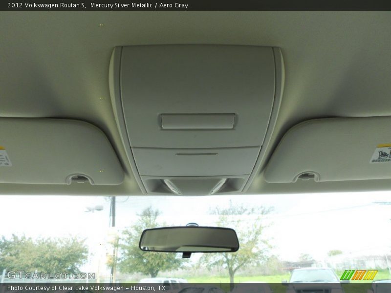 Mercury Silver Metallic / Aero Gray 2012 Volkswagen Routan S