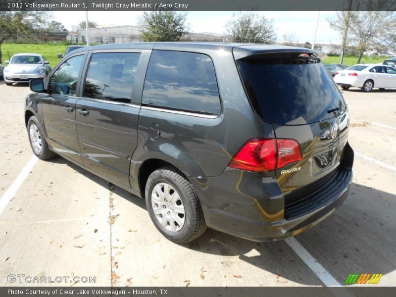 Twilight Gray Metallic / Aero Gray 2012 Volkswagen Routan S