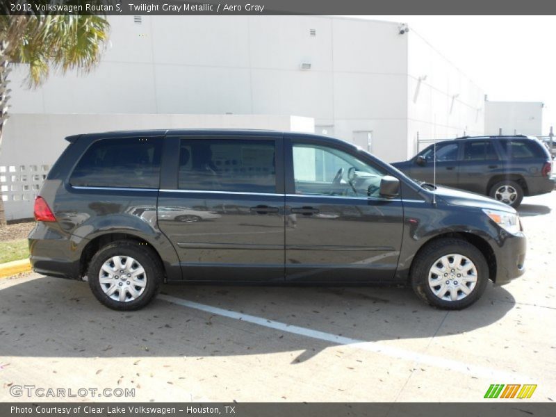 Twilight Gray Metallic / Aero Gray 2012 Volkswagen Routan S