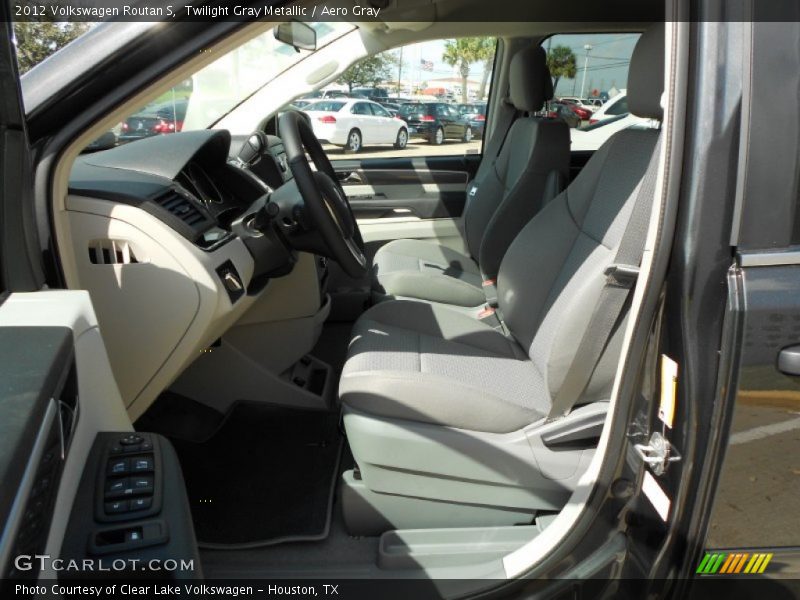 Twilight Gray Metallic / Aero Gray 2012 Volkswagen Routan S