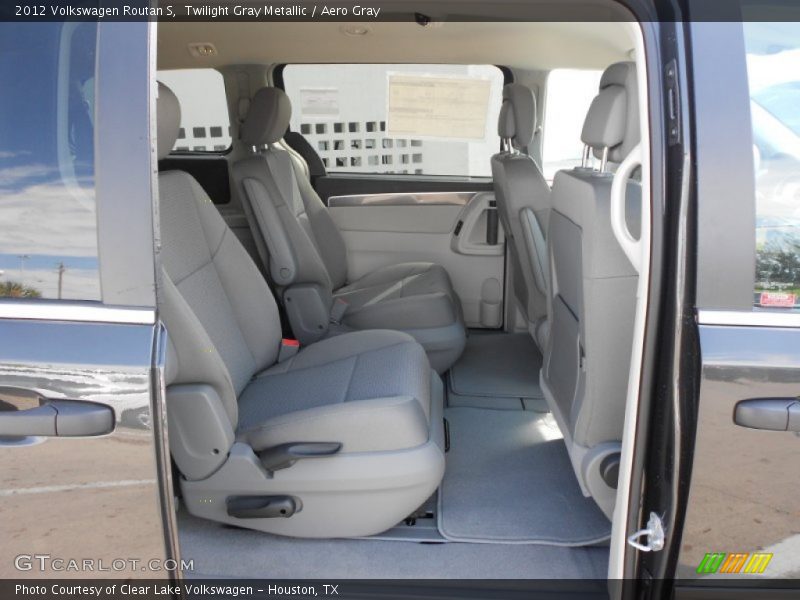 Twilight Gray Metallic / Aero Gray 2012 Volkswagen Routan S