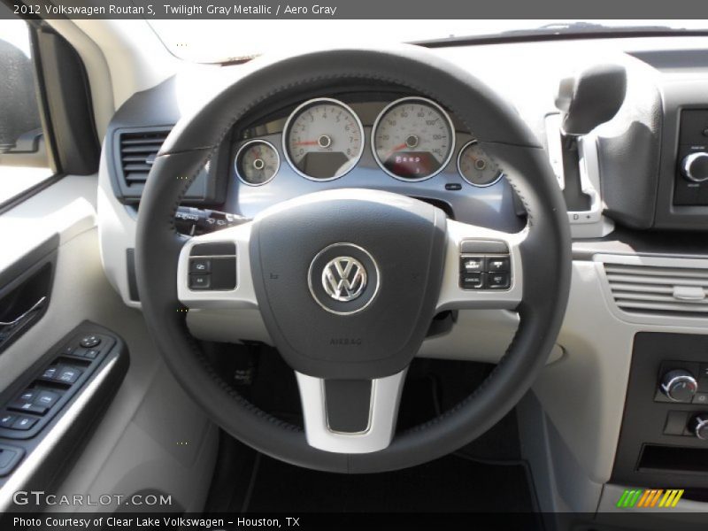 Twilight Gray Metallic / Aero Gray 2012 Volkswagen Routan S