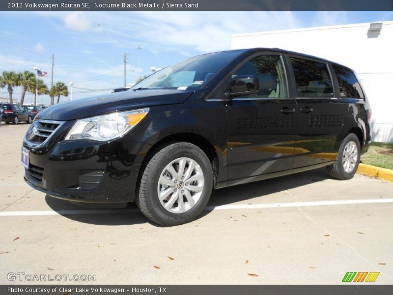 Nocturne Black Metallic / Sierra Sand 2012 Volkswagen Routan SE