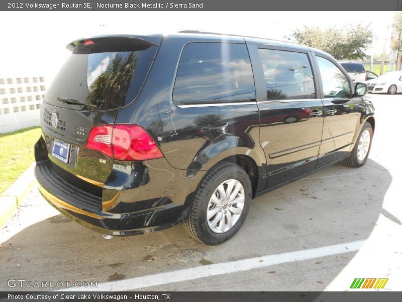 Nocturne Black Metallic / Sierra Sand 2012 Volkswagen Routan SE