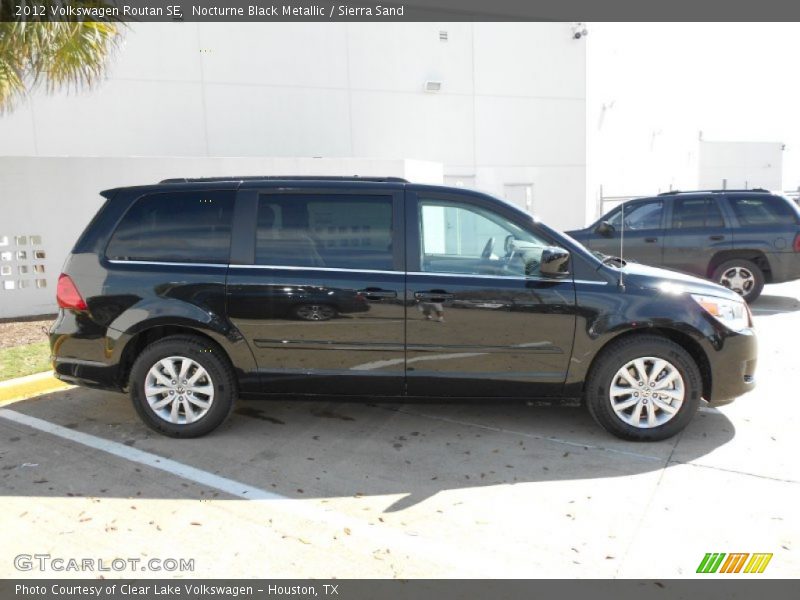 Nocturne Black Metallic / Sierra Sand 2012 Volkswagen Routan SE