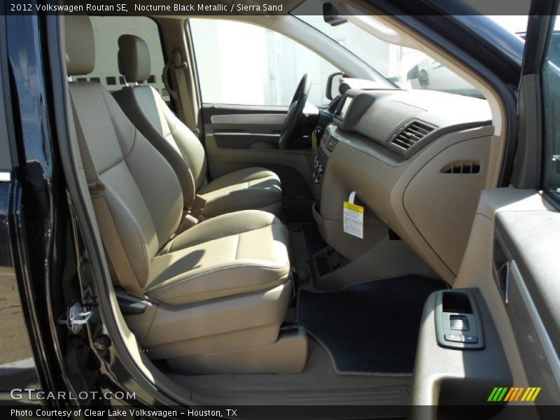Nocturne Black Metallic / Sierra Sand 2012 Volkswagen Routan SE