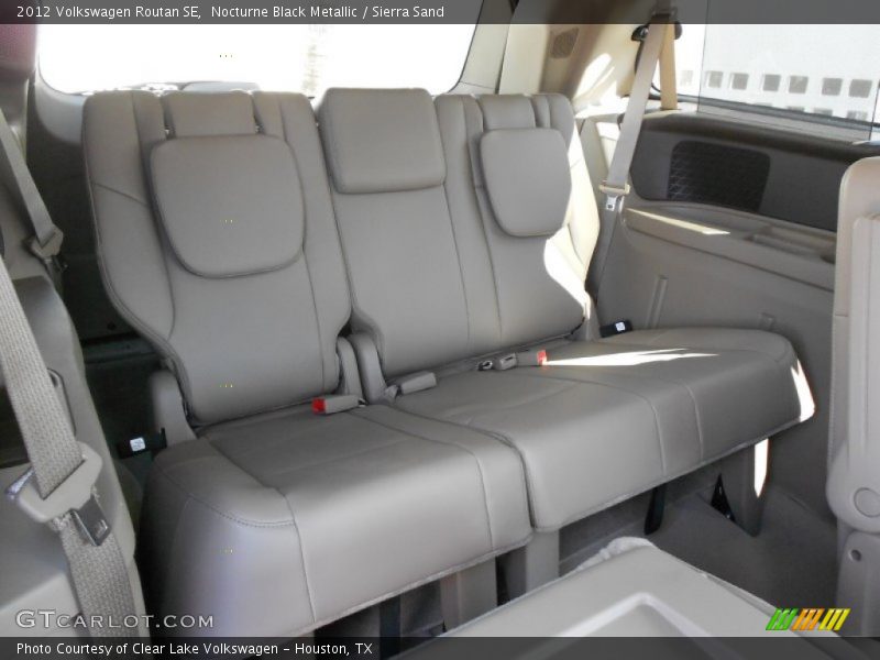 Nocturne Black Metallic / Sierra Sand 2012 Volkswagen Routan SE