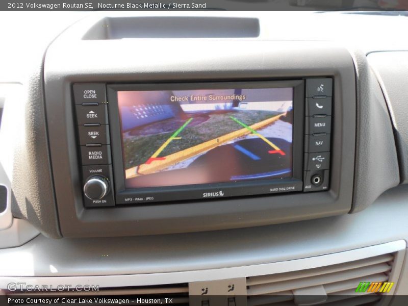 Nocturne Black Metallic / Sierra Sand 2012 Volkswagen Routan SE