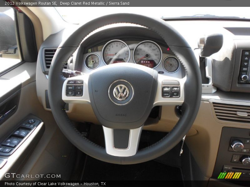 Deep Claret Red Metallic / Sierra Sand 2012 Volkswagen Routan SE