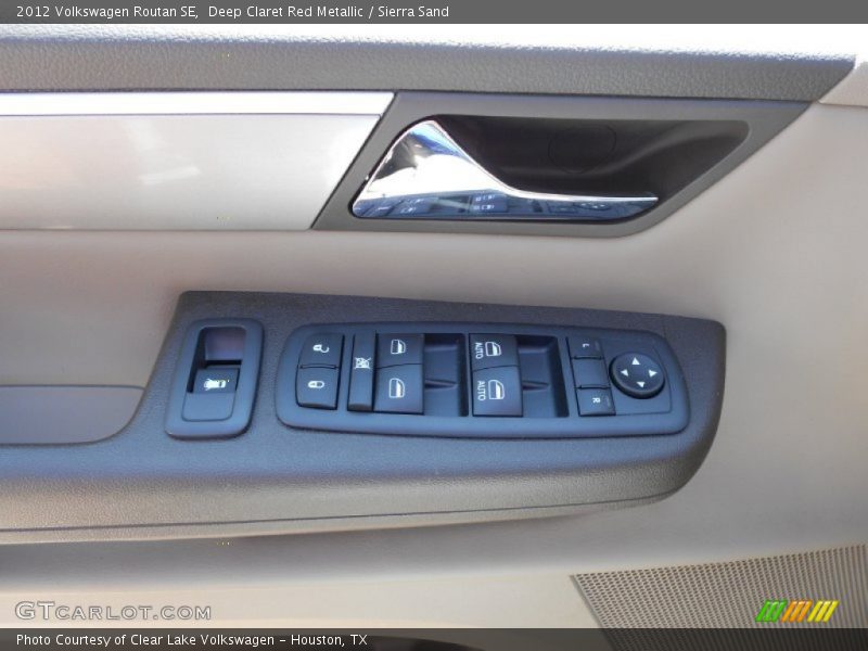Deep Claret Red Metallic / Sierra Sand 2012 Volkswagen Routan SE