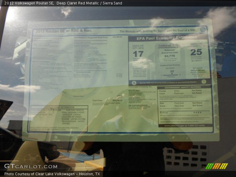 Deep Claret Red Metallic / Sierra Sand 2012 Volkswagen Routan SE
