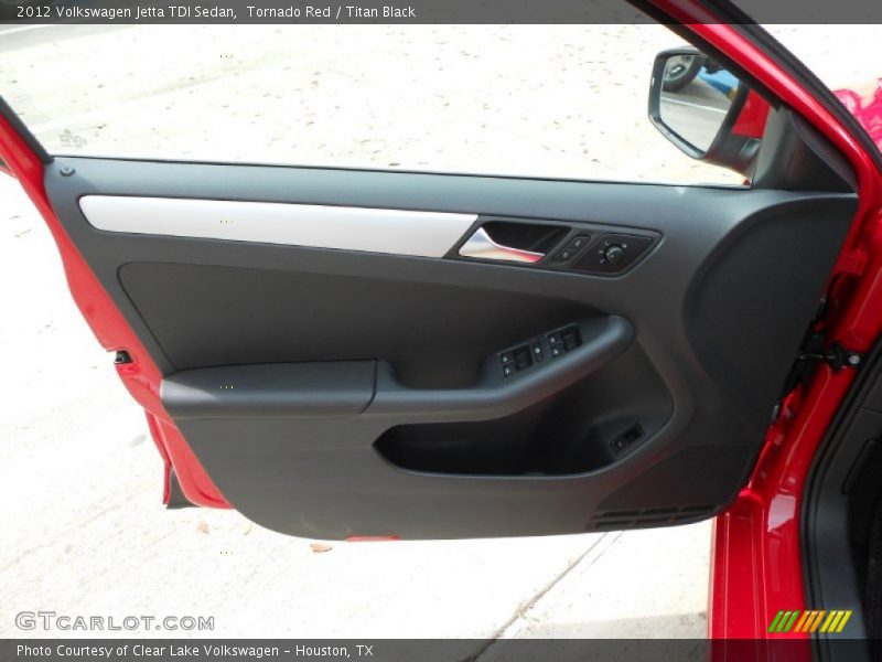 Tornado Red / Titan Black 2012 Volkswagen Jetta TDI Sedan