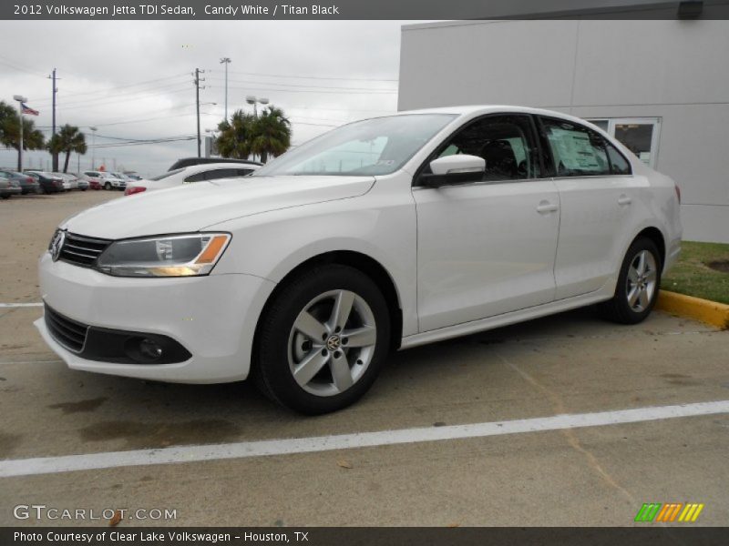 Candy White / Titan Black 2012 Volkswagen Jetta TDI Sedan