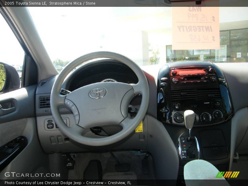 Stratosphere Mica / Stone 2005 Toyota Sienna LE