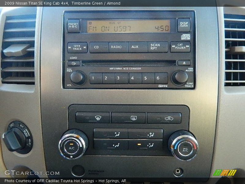Controls of 2009 Titan SE King Cab 4x4
