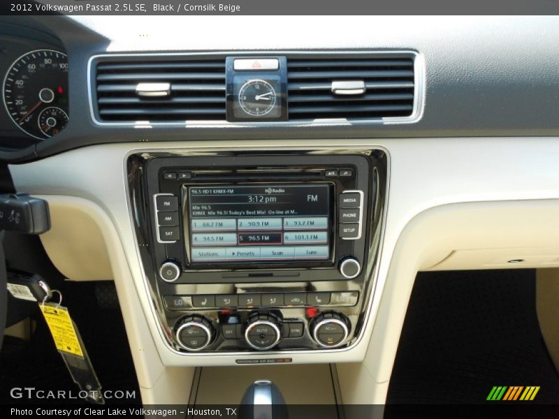 Black / Cornsilk Beige 2012 Volkswagen Passat 2.5L SE