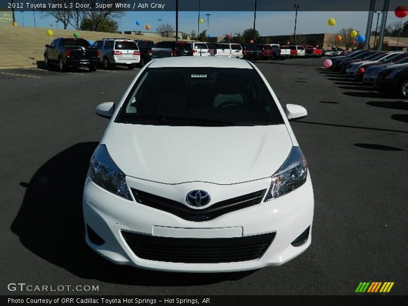 Super White / Ash Gray 2012 Toyota Yaris L 3 Door