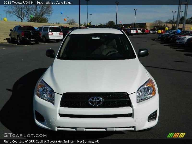 Super White / Sand Beige 2012 Toyota RAV4 I4