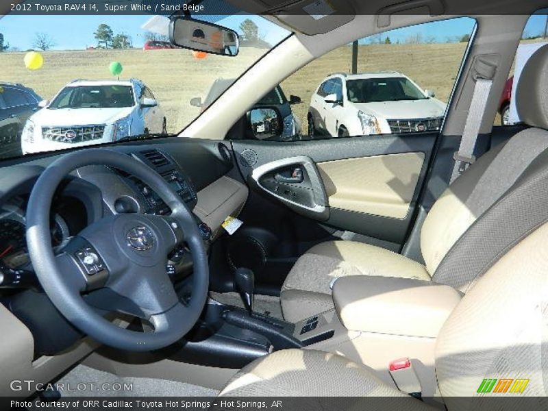 Super White / Sand Beige 2012 Toyota RAV4 I4