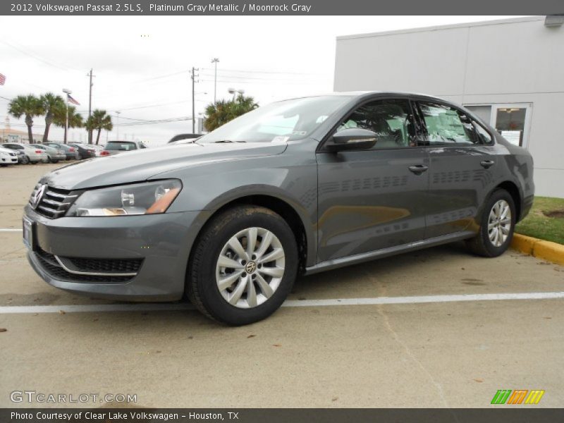 Platinum Gray Metallic / Moonrock Gray 2012 Volkswagen Passat 2.5L S