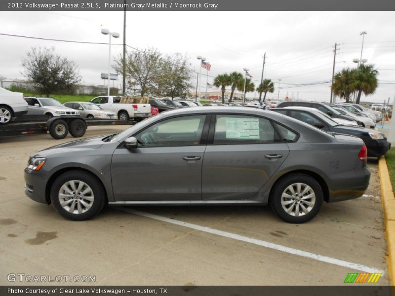 Platinum Gray Metallic / Moonrock Gray 2012 Volkswagen Passat 2.5L S