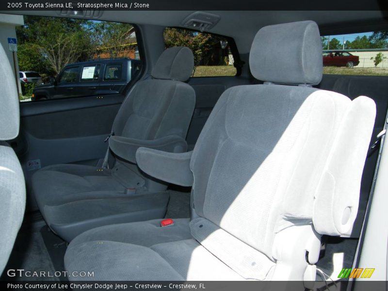 Stratosphere Mica / Stone 2005 Toyota Sienna LE